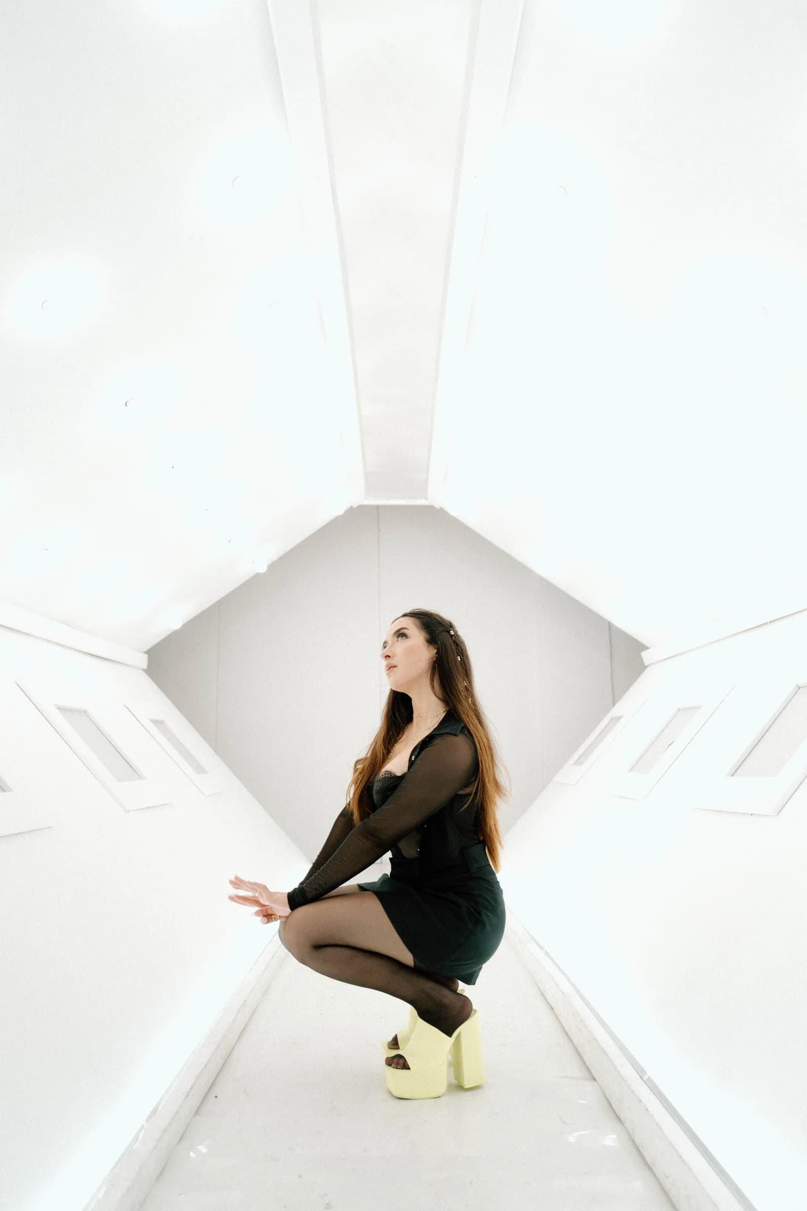 Z3LLA BTS behind-the-scenes photograph 17.